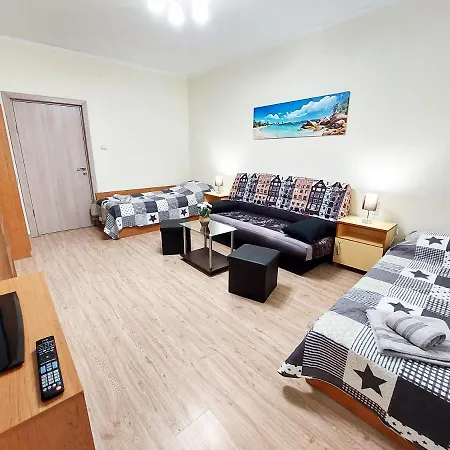 за гости, ж.к. зорница , бл.9 Apartment Burgas
