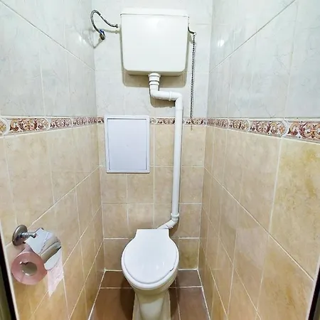 за гости, ж.к. зорница , бл.9 * Μπουργκάς